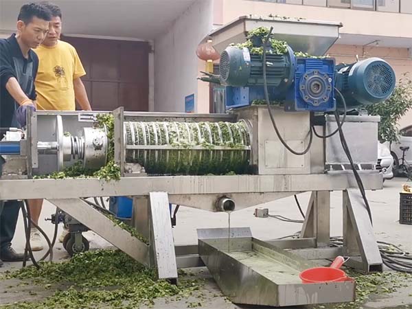 Dewatering in Agricultural Waste Management