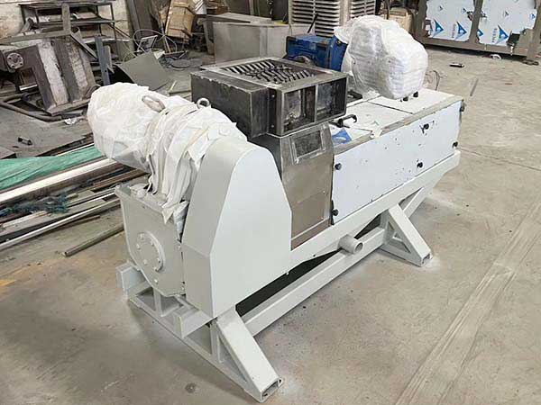FR-260 Screw-Press Machine