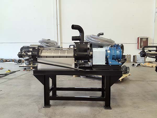 New TZ-180 Manure Dewatering Machine