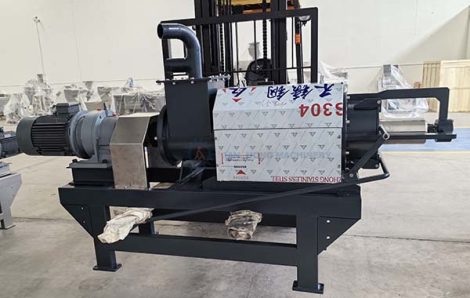 TZ-280 Cow Dung Separator to Spain