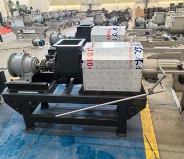 12 Sets of Manure Dewatering Machines to USA