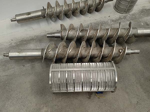 Stainless Steel Screw and Screen