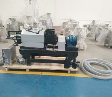 Four Manure Dewatering Machines to Colombia