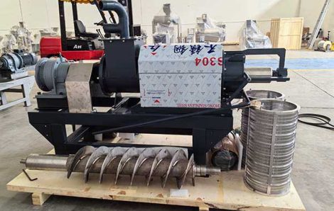 Screw Press Separator VS Slope Screen Separator